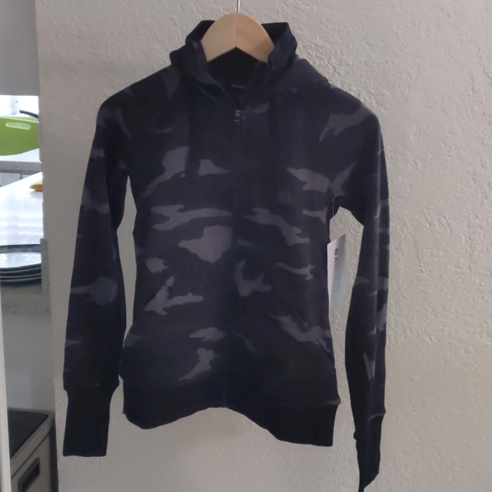 NWT Athleta triumph hoodie